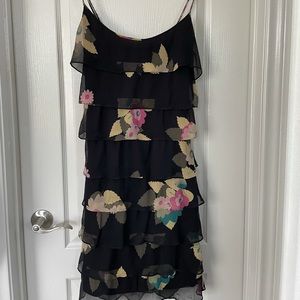 Betsy Johnson tiered chiffon floral dress size 6